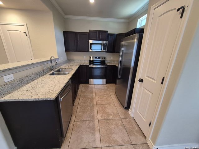 13911 Annas Way Unit 104, San Antonio, TX 78233