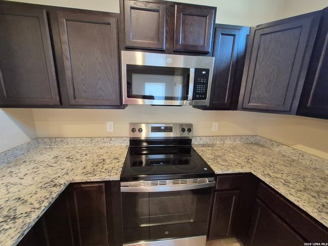 13911 Annas Way Unit 104, San Antonio, TX 78233