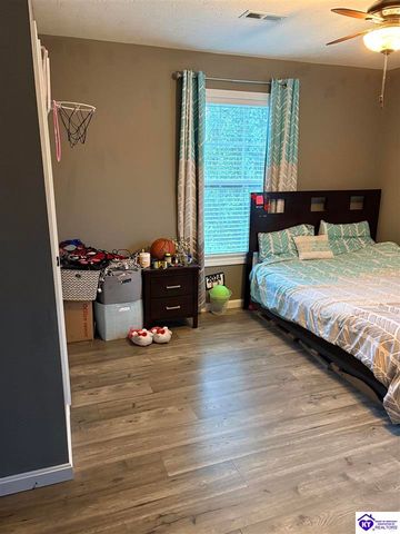 246 Alumni Drive, Elizabethtown, KY 42701