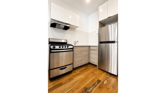1299 PUTNAM Avenue, New York City, NY 11221