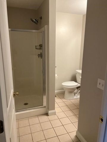 677 Metacom Avenue 61, Bristol, RI 02809