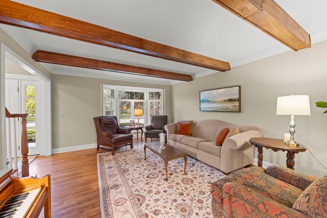 26W445 Churchill Road, Winfield, IL 60190