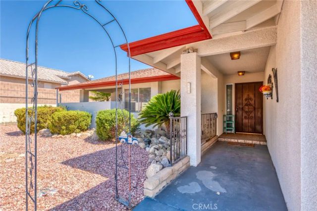 7515 Pinon Drive, Yucca Valley, CA 92284