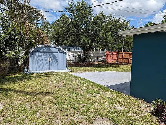 3851 SW 60th Terrace, Davie, FL 33314