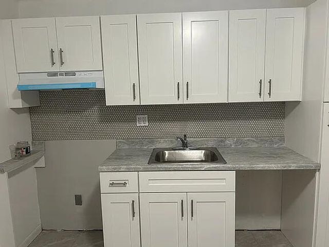 3851 SW 60th Terrace, Davie, FL 33314