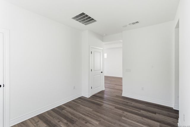2079 GREEN ASH AVE, New Braunfels, TX 78132