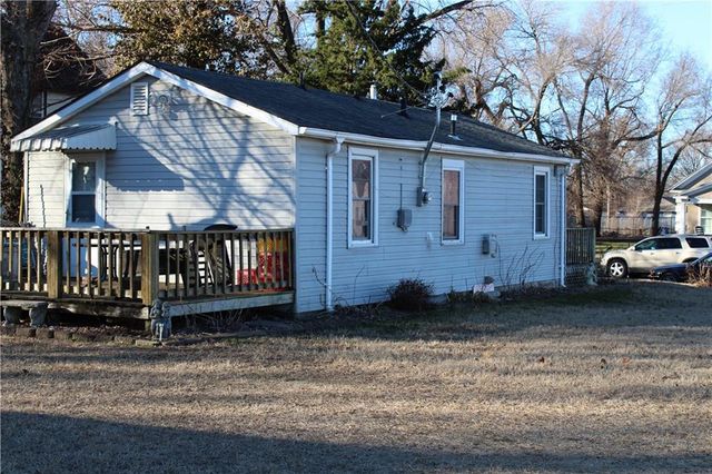 817 S Mill Street, Kansas City, KS 66105