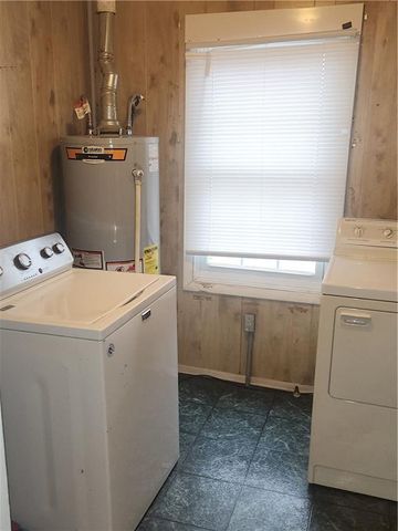 817 S Mill Street, Kansas City, KS 66105