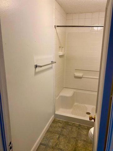 817 S Mill Street, Kansas City, KS 66105