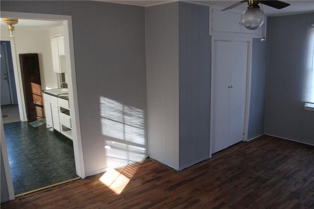 817 S Mill Street, Kansas City, KS 66105