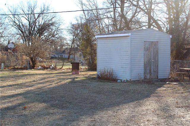 817 S Mill Street, Kansas City, KS 66105