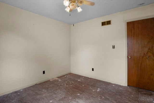 6051 St Rt 132, Goshen Twp, OH 45122