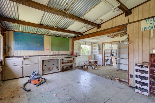 600 Vz County Road 3528, Wills Point, TX 75169