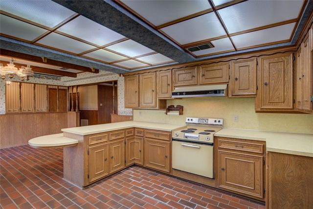 600 Vz County Road 3528, Wills Point, TX 75169