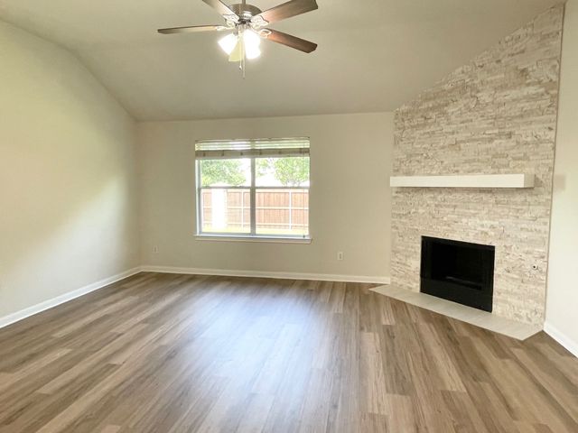 2705 Lumina Drive, Little Elm, TX 75068