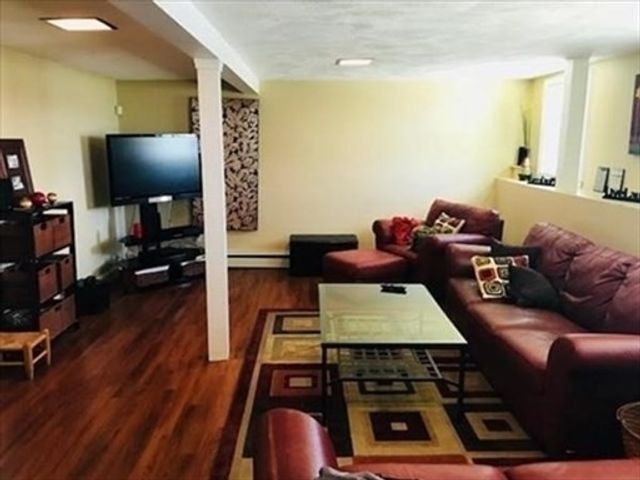 116 Upton Rd, Waltham, MA 02452