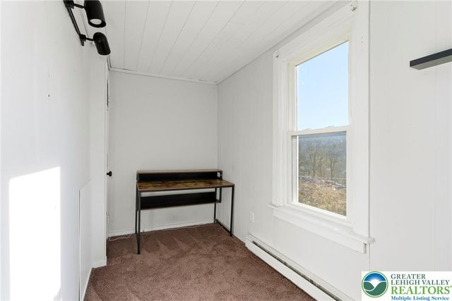 641 Martins Lane, Bethlehem City, PA 18018