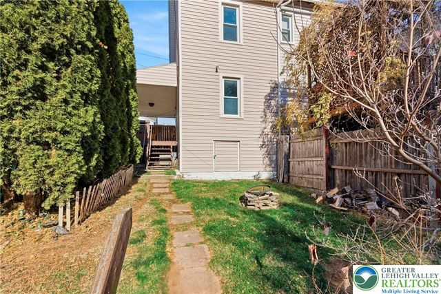 641 Martins Lane, Bethlehem City, PA 18018