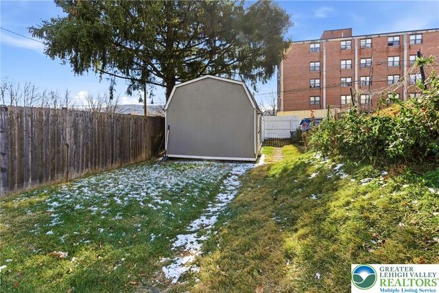 641 Martins Lane, Bethlehem City, PA 18018