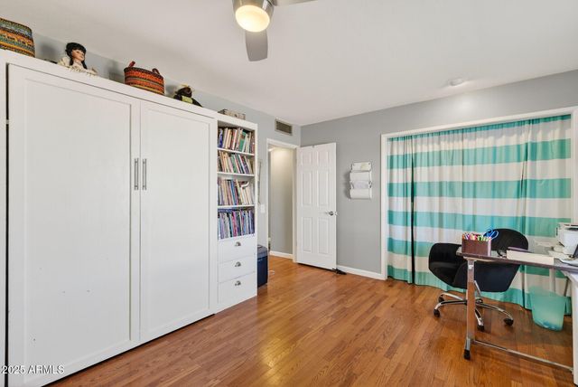 10001 W BURNS Drive, Sun City, AZ 85351