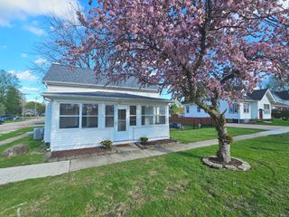 702 S Main Street, Yorkville, IL 60560