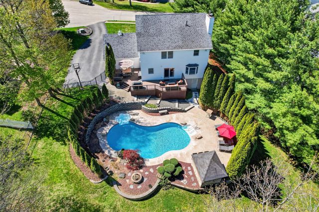 18 Peterson Road, Monroe, NY 10950