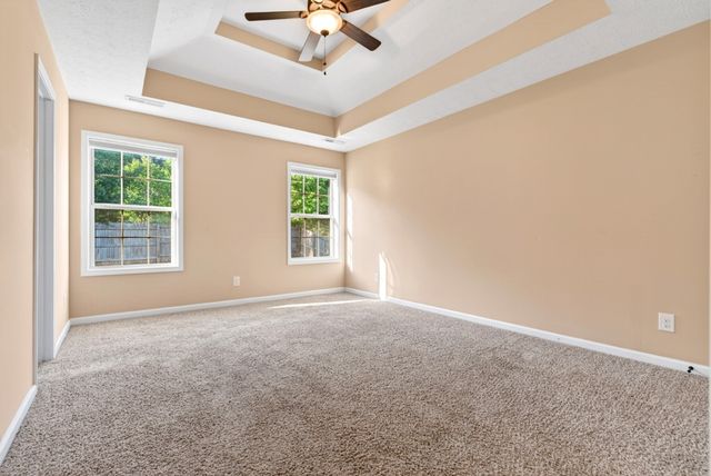 493 Comanche Ct, Clarksville, TN 37042