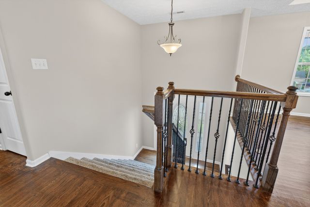 493 Comanche Ct, Clarksville, TN 37042