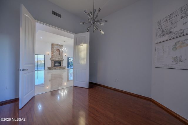 630 N Maxine Drive, Vail, AZ 85641