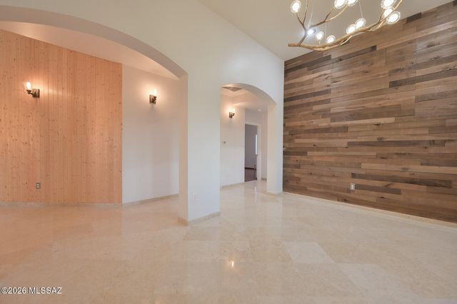 630 N Maxine Drive, Vail, AZ 85641