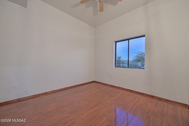 630 N Maxine Drive, Vail, AZ 85641