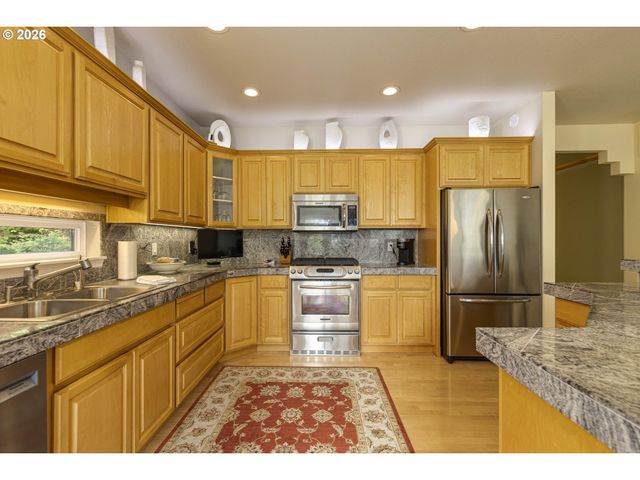 4467 THUNDER VISTA Ln, Lake Oswego, OR 97035