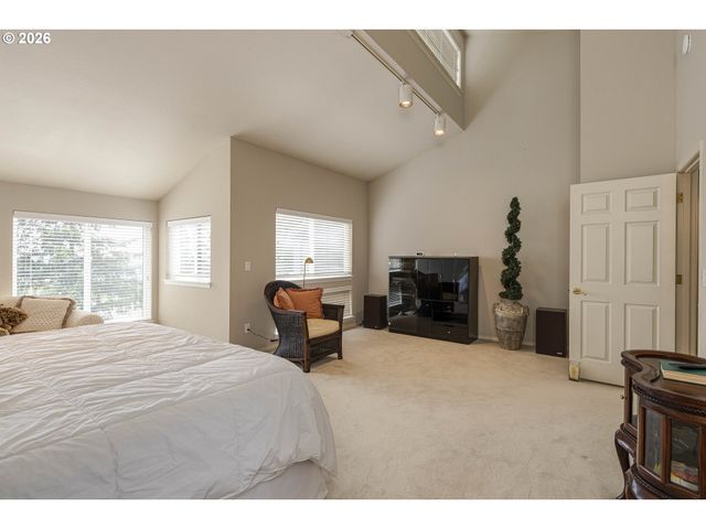 4467 THUNDER VISTA Ln, Lake Oswego, OR 97035