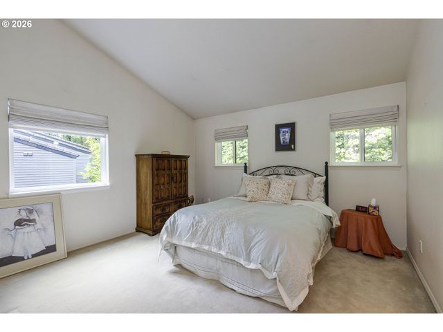 4467 THUNDER VISTA Ln, Lake Oswego, OR 97035