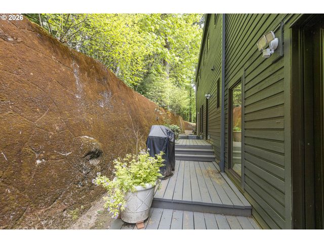 4467 THUNDER VISTA Ln, Lake Oswego, OR 97035