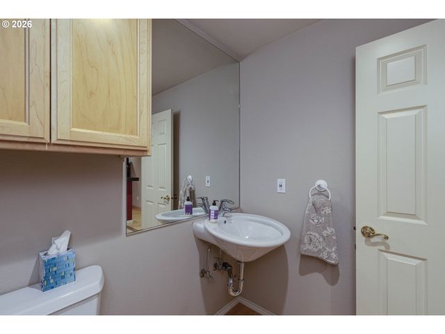 4467 THUNDER VISTA Ln, Lake Oswego, OR 97035