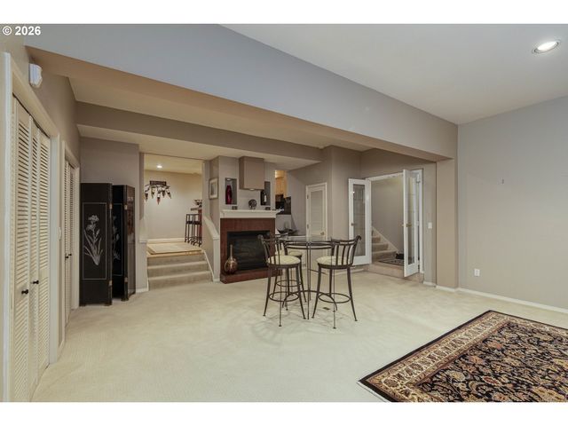 4467 THUNDER VISTA Ln, Lake Oswego, OR 97035