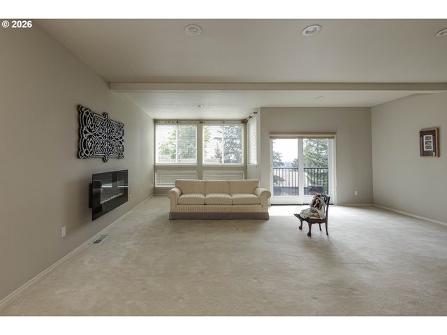 4467 THUNDER VISTA Ln, Lake Oswego, OR 97035