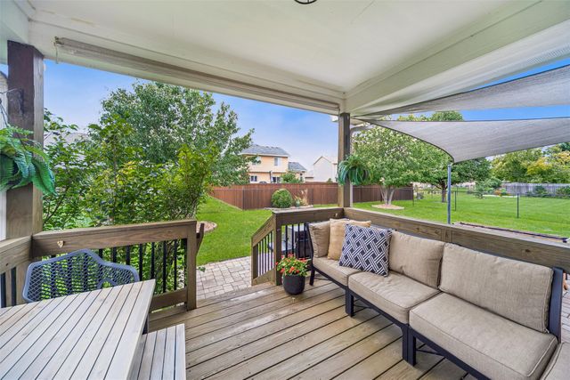 243 S 85th Street, West Des Moines, IA 50266