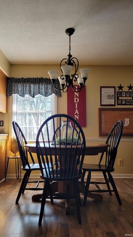 1324 Cardinal Drive, Mount Vernon, IN 47620