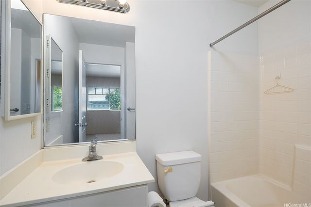 91-1031 Kaimalie Street 4K4, Ewa Beach, HI 96706