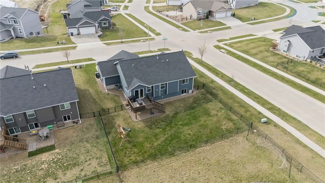 6426 Prairie Rose Circle SW, Cedar Rapids, IA 52404