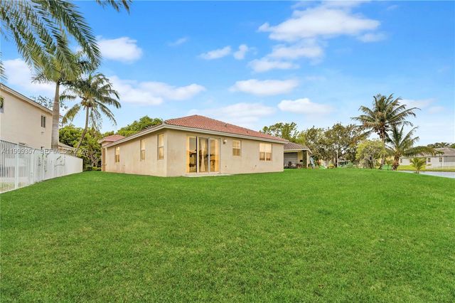 12795 SW 22nd St, Miramar, FL 33027