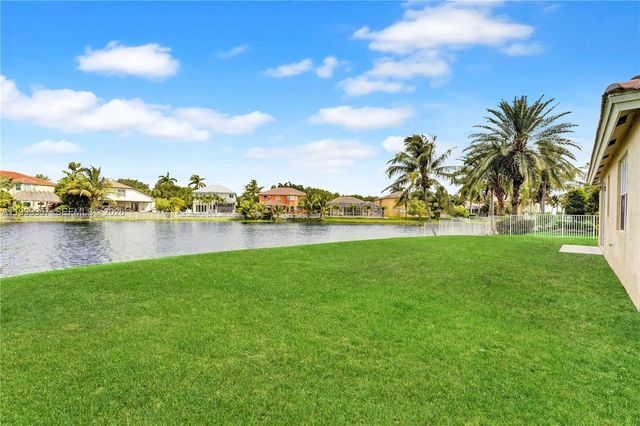 12795 SW 22nd St, Miramar, FL 33027