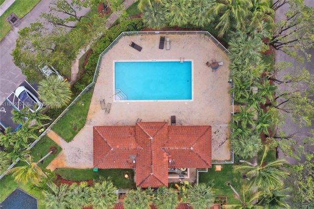 12795 SW 22nd St, Miramar, FL 33027