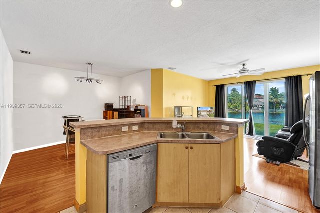 12795 SW 22nd St, Miramar, FL 33027