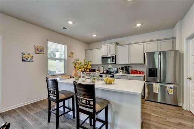 147 Storm Lane, Hoschton, GA 30548