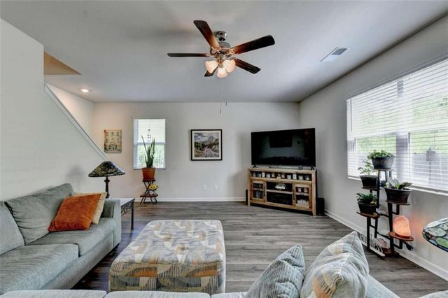 147 Storm Lane, Hoschton, GA 30548