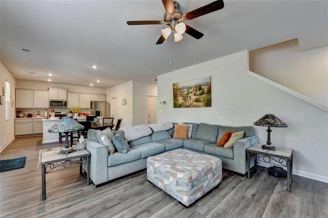 147 Storm Lane, Hoschton, GA 30548