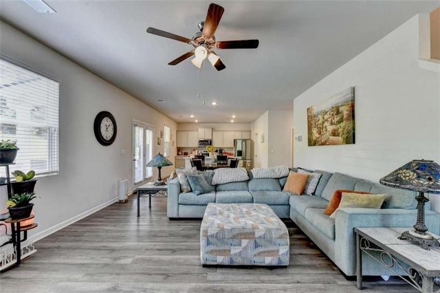 147 Storm Lane, Hoschton, GA 30548